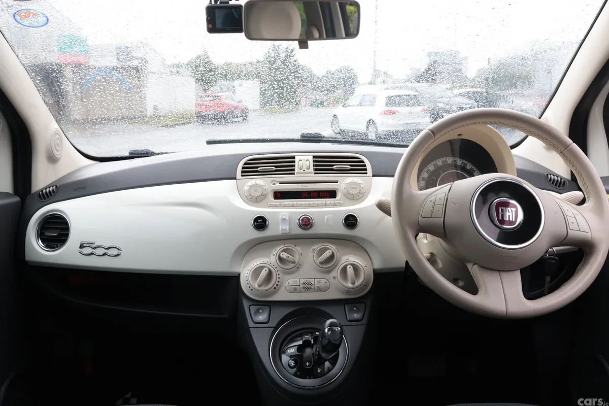 Fiat 500 Hatchback, Petrol, 2015, White