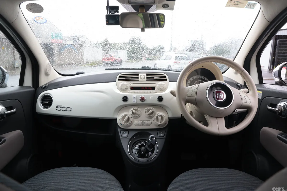 Fiat 500 Hatchback, Petrol, 2015, White