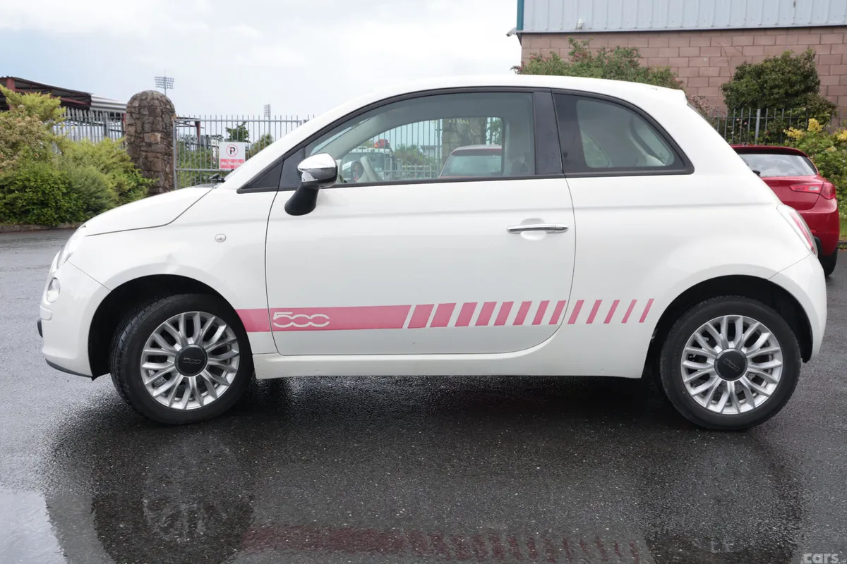 Fiat 500 Hatchback, Petrol, 2015, White