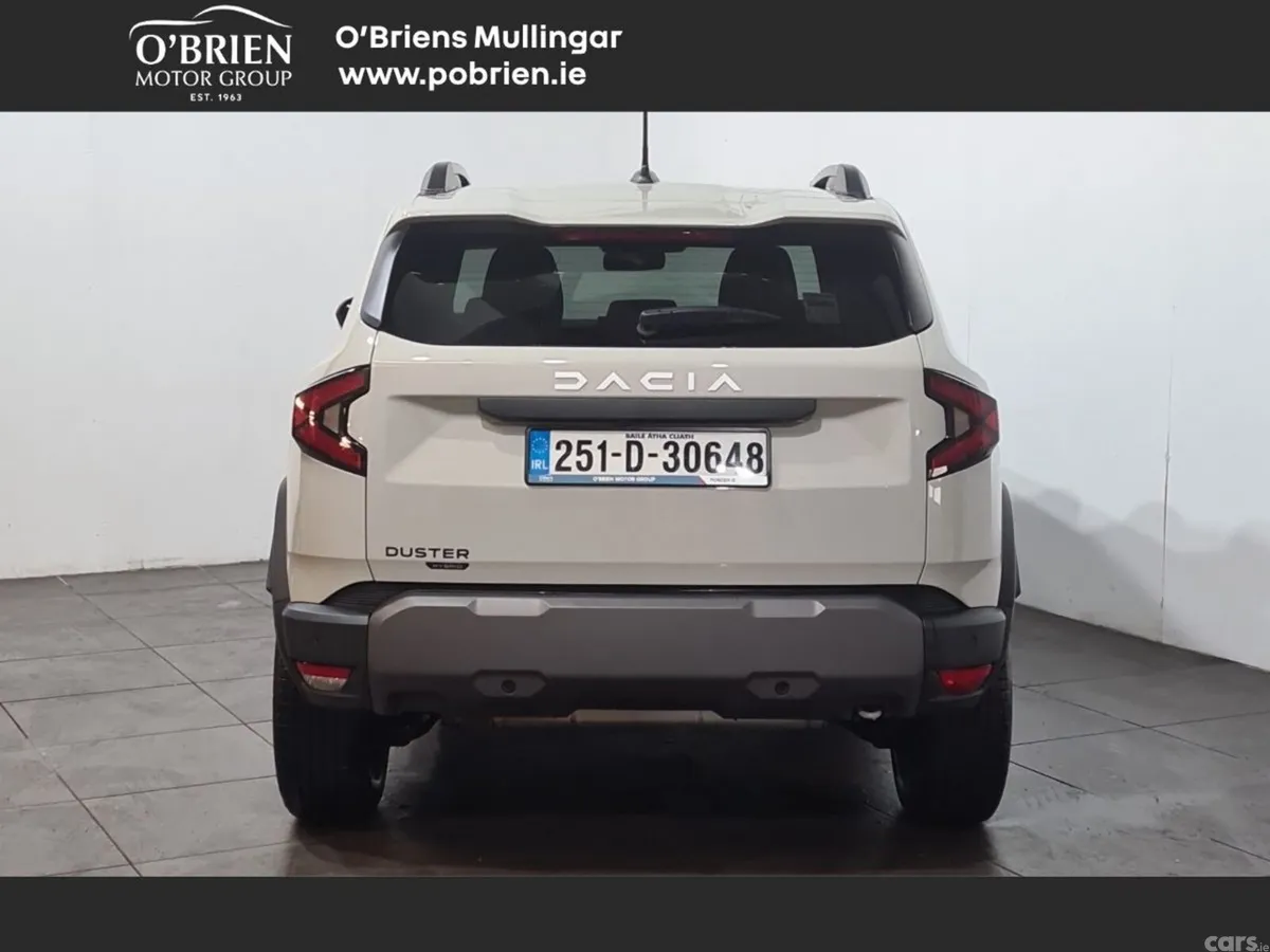 Dacia Duster SUV, Petrol Hybrid, 2025, Grey