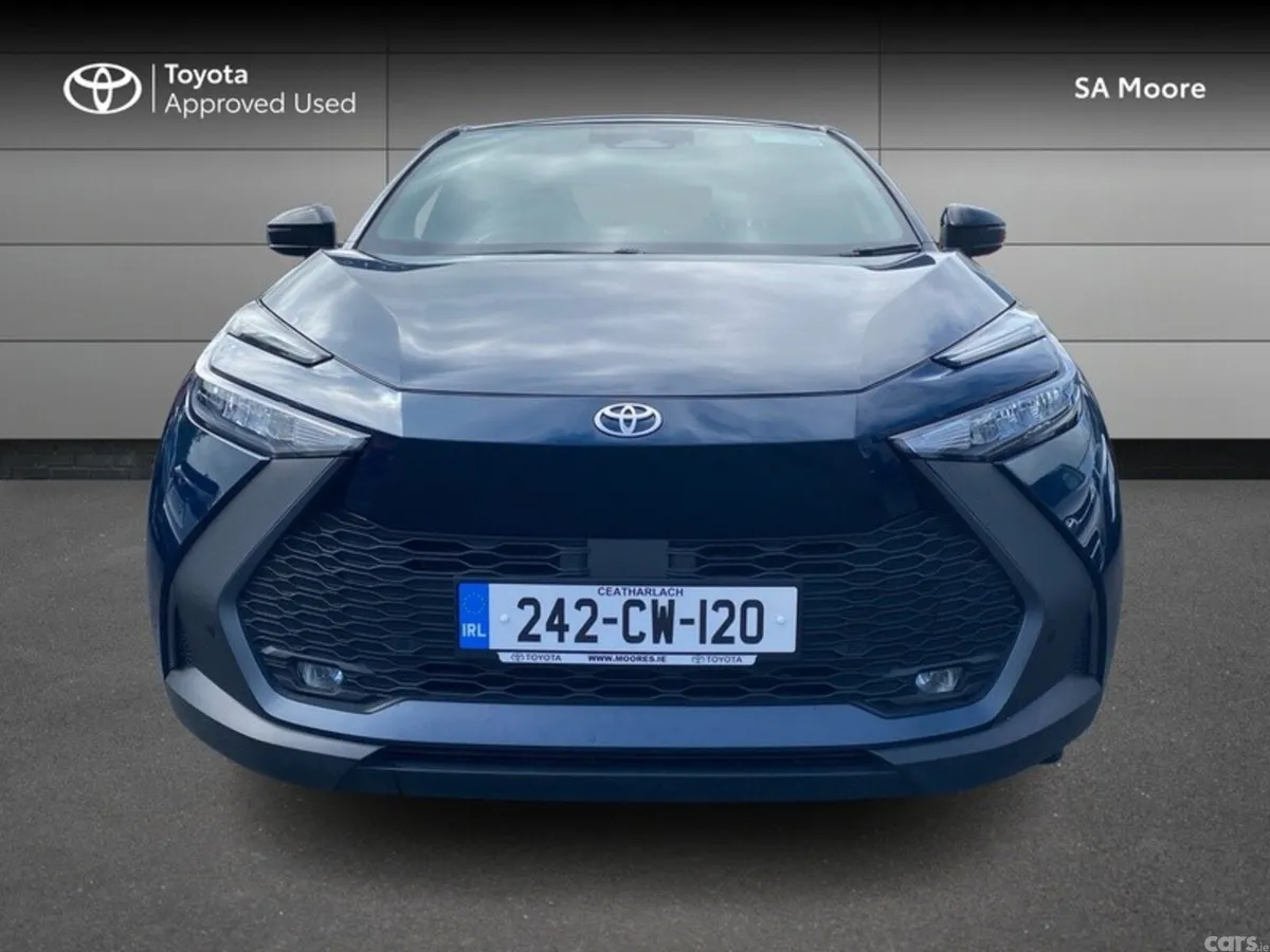 Toyota C-HR SUV, Petrol Hybrid, 2024, Blue