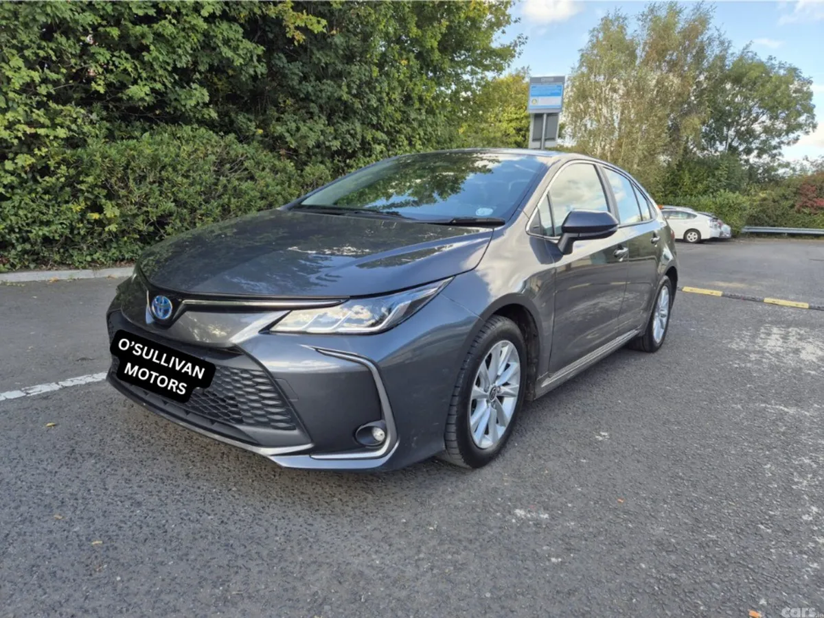 Toyota Corolla Saloon, Petrol Hybrid, 2023, Grey