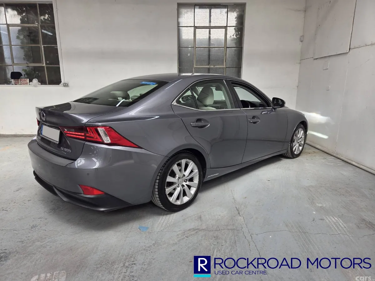 Lexus IS Saloon, Petrol Hybrid, 2015, Grey