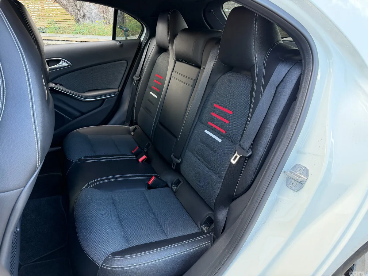 Mercedes-Benz A-Class Hatchback, Petrol, 2018, White