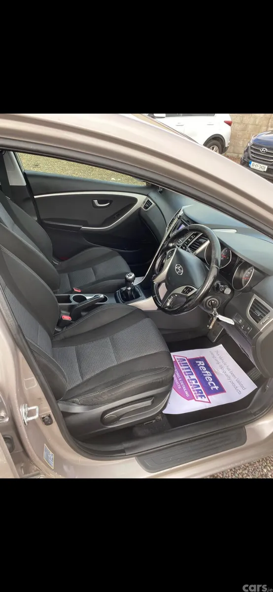 Hyundai i30 Hatchback, Petrol, 2017, White