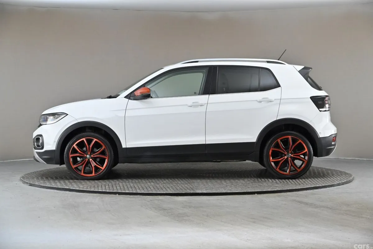 Volkswagen T-Cross SUV, Petrol, 2020, White