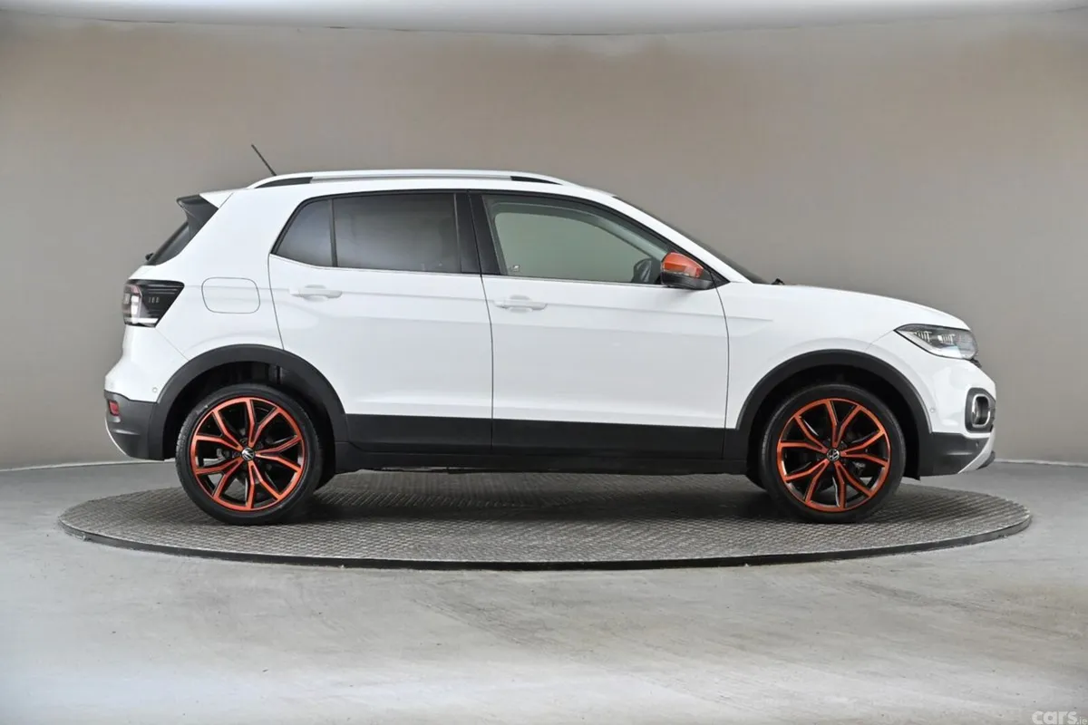 Volkswagen T-Cross SUV, Petrol, 2020, White