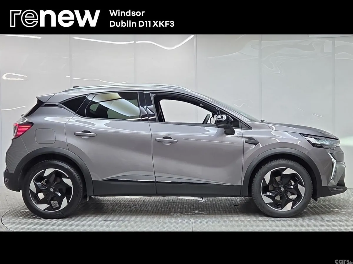 Renault Captur Hatchback, Petrol, 2025, Grey