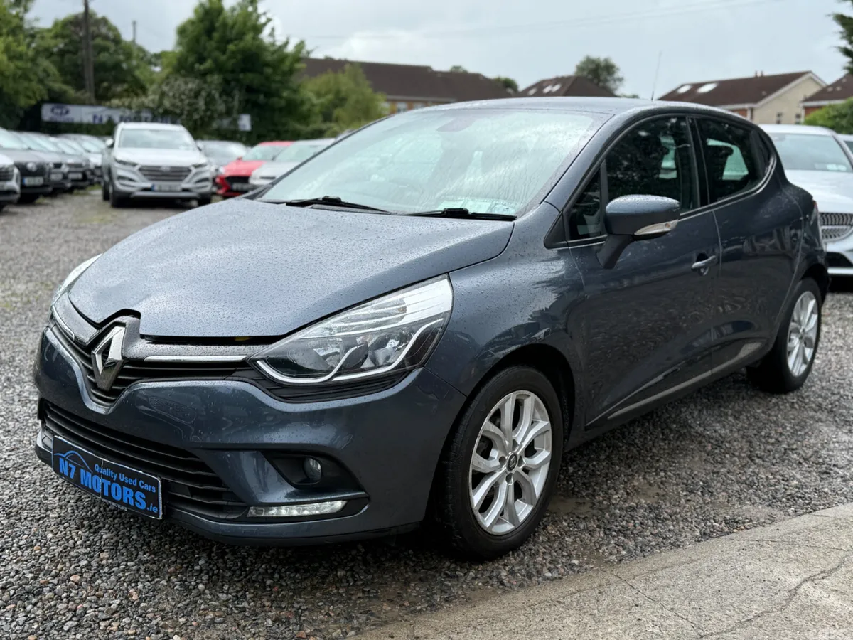 Renault Clio Hatchback, Petrol, 2018, Grey