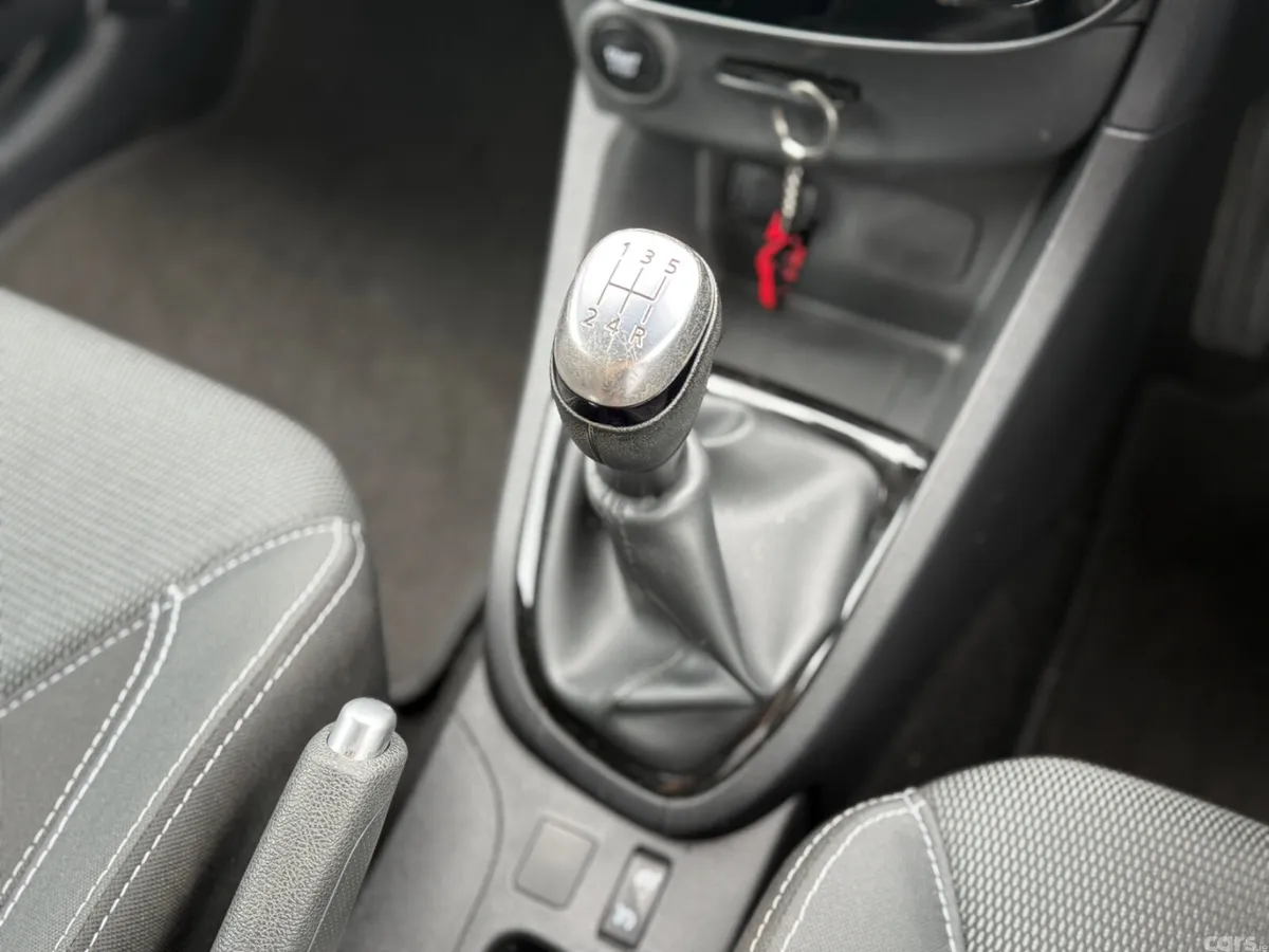 Renault Clio Hatchback, Petrol, 2018, Grey