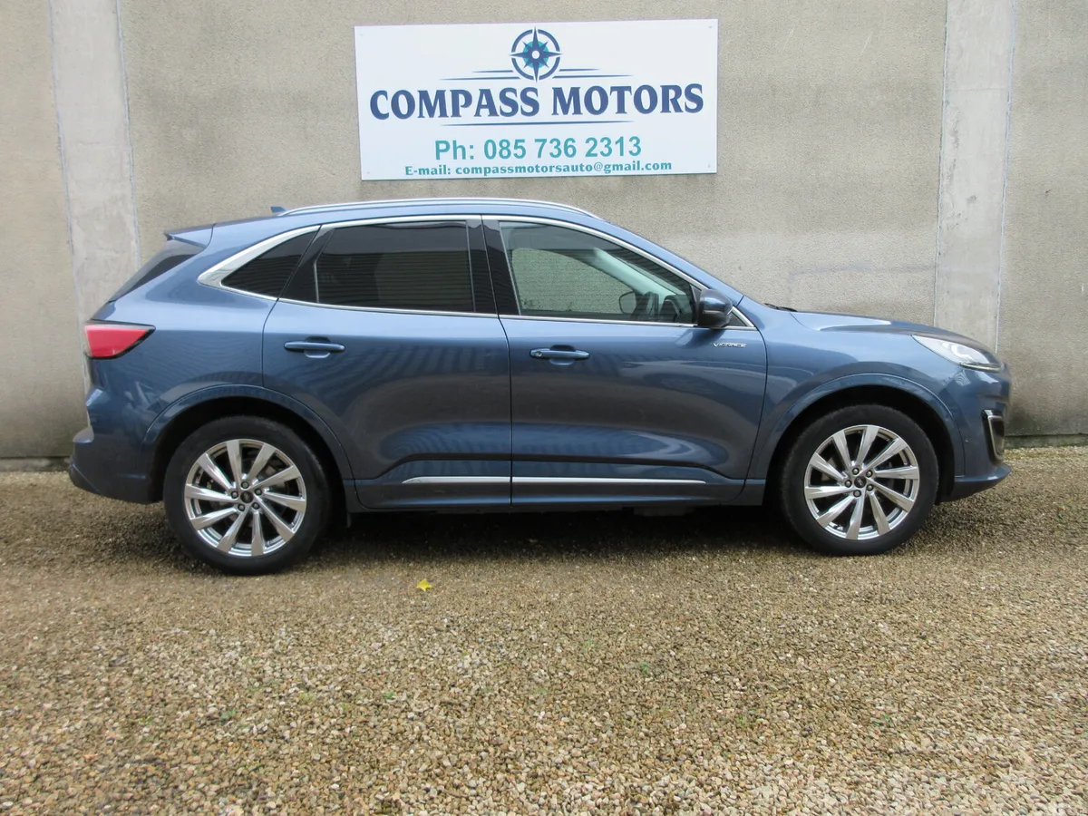 Ford Kuga SUV, Petrol Hybrid, 2022, Blue