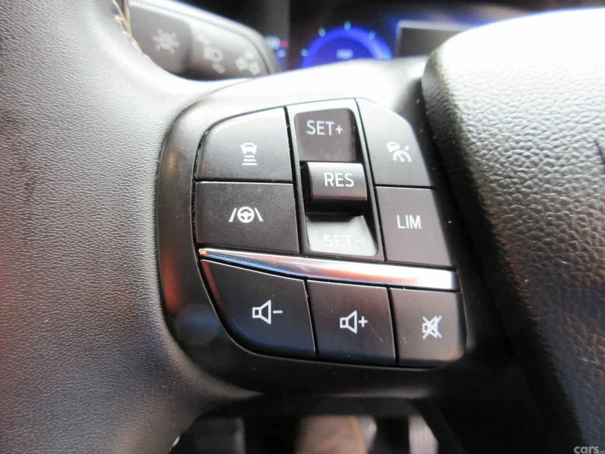 Ford Kuga SUV, Petrol Hybrid, 2022, Blue