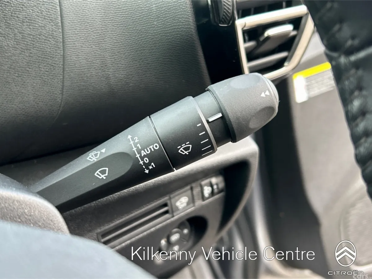 Citroen C4 Hatchback, Petrol, 2024, Grey