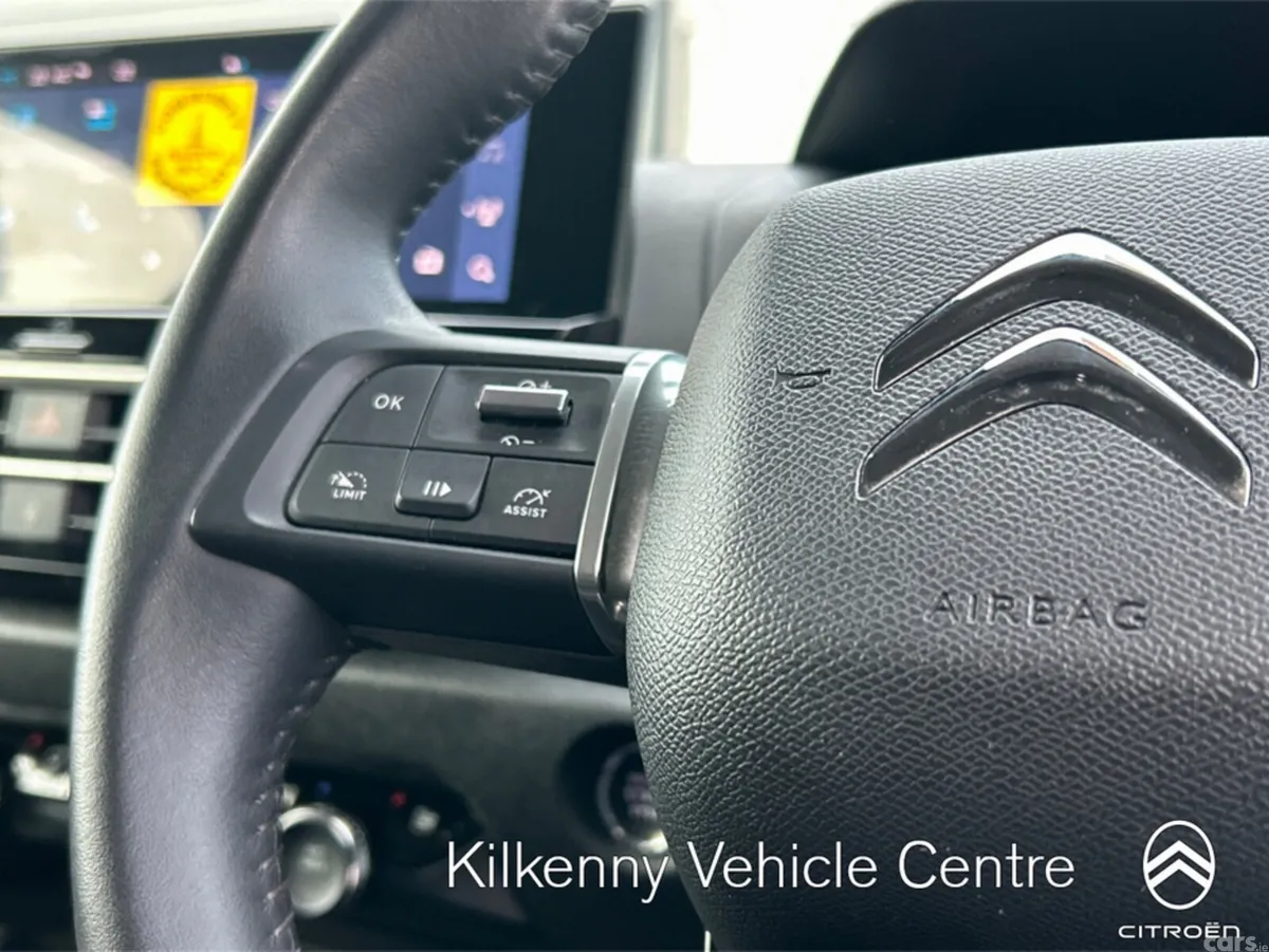 Citroen C4 Hatchback, Petrol, 2024, Grey