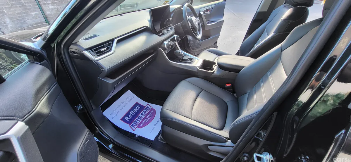 Toyota RAV4 SUV, Petrol Hybrid, 2025, Black