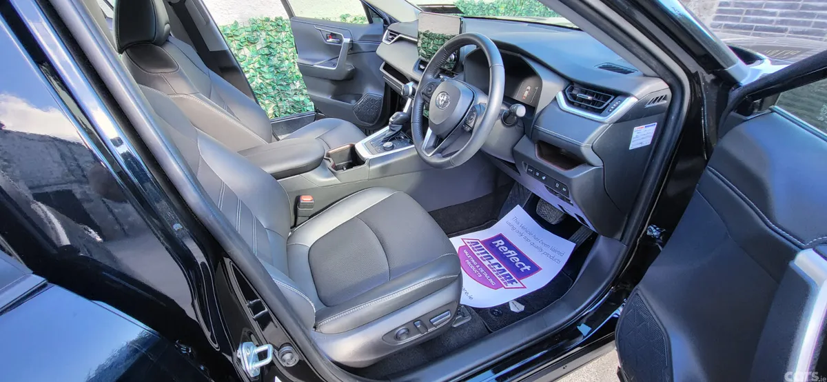 Toyota RAV4 SUV, Petrol Hybrid, 2025, Black