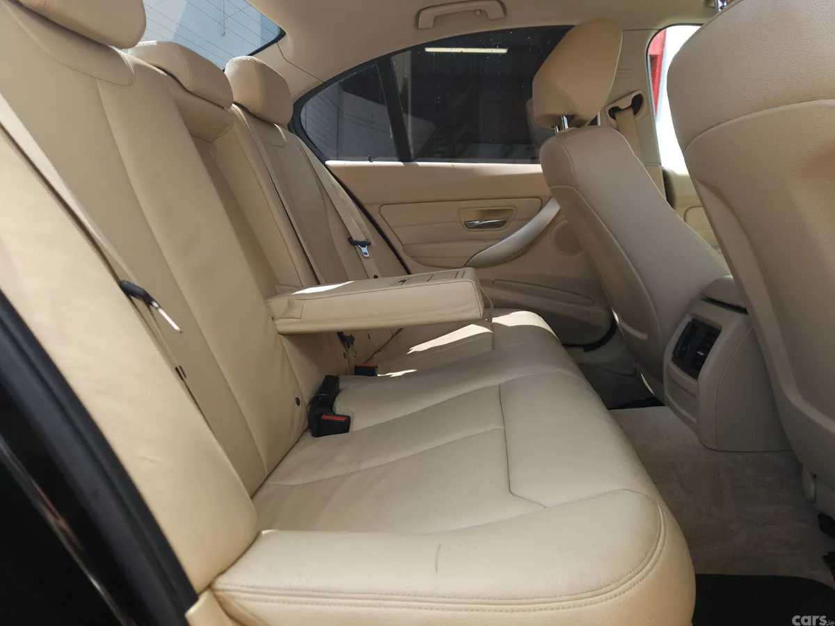BMW 3-Series Saloon, Diesel, 2014, Black