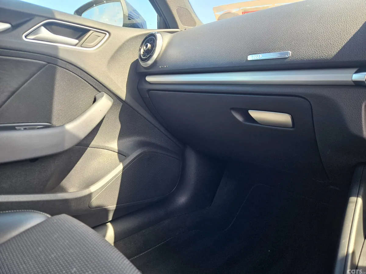 Audi A3 Hatchback, Diesel, 2017, Blue