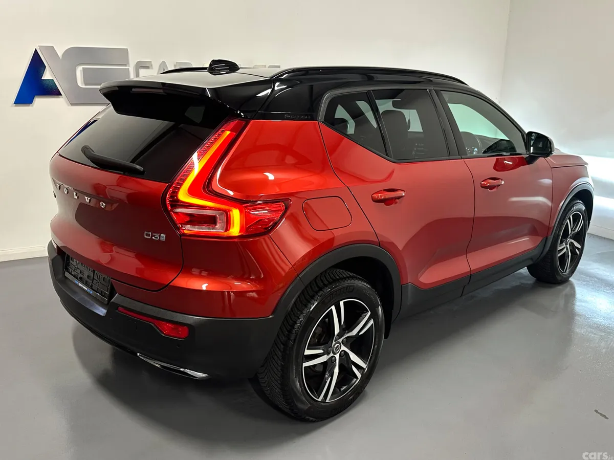 Volvo XC40 SUV, Diesel, 2019, Red