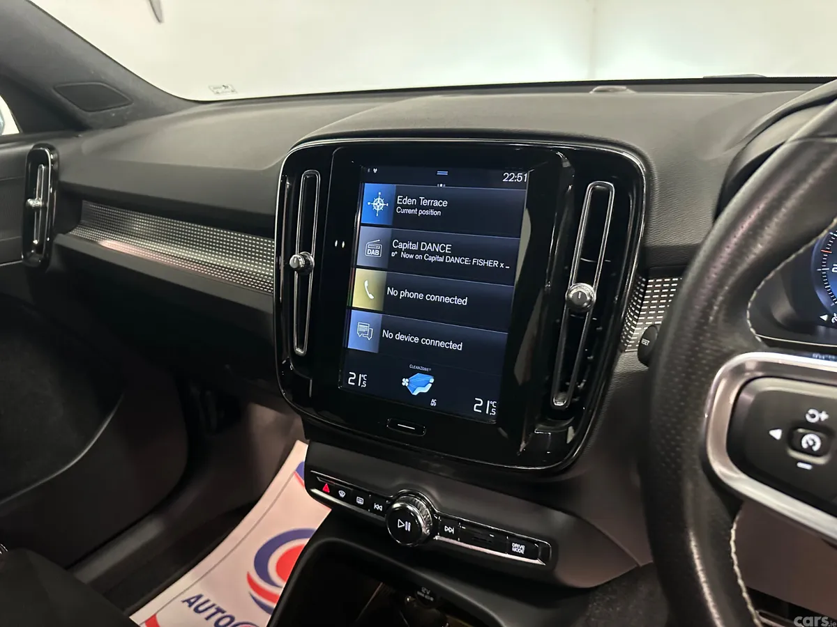 Volvo XC40 SUV, Diesel, 2019, Red