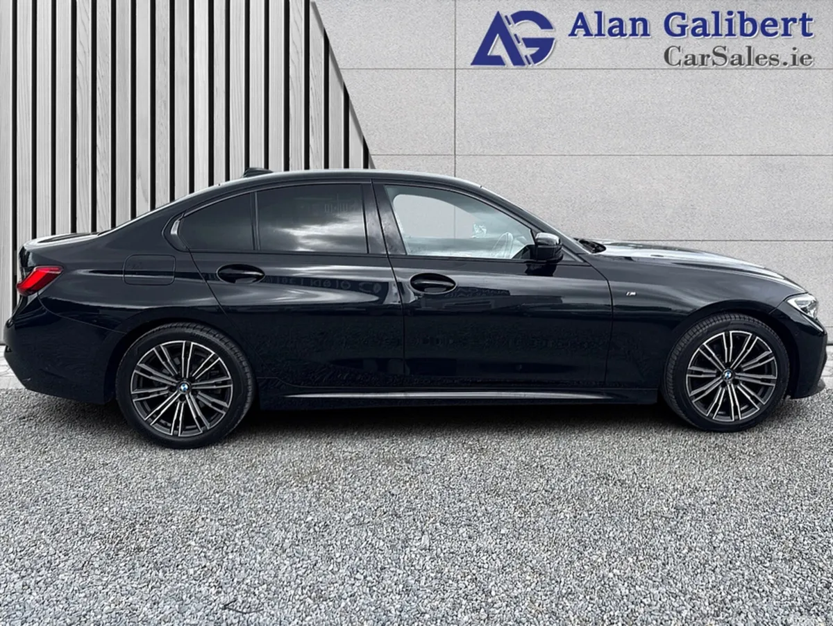 BMW 3-Series Saloon, Diesel, 2021, Black