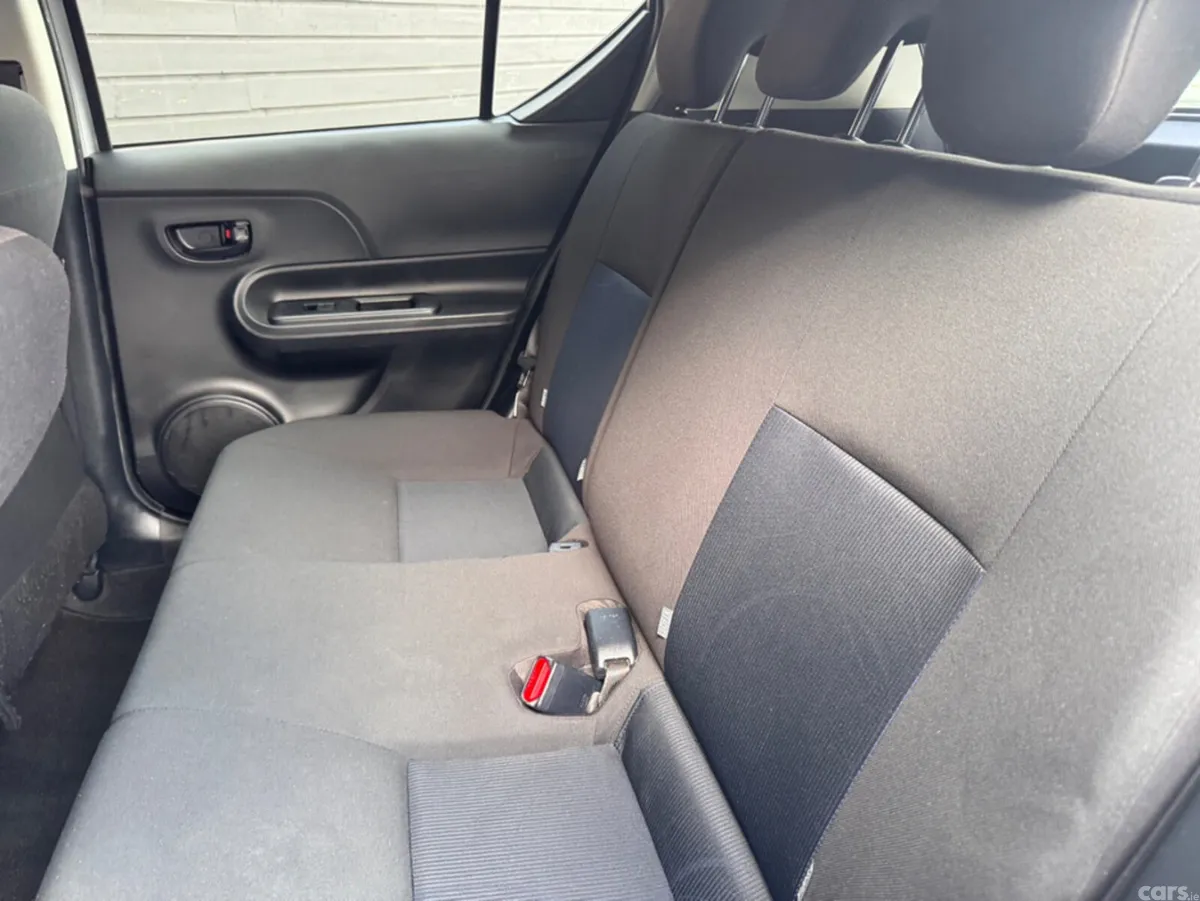 Toyota Aqua Hatchback, Petrol Hybrid, 2021, Silver