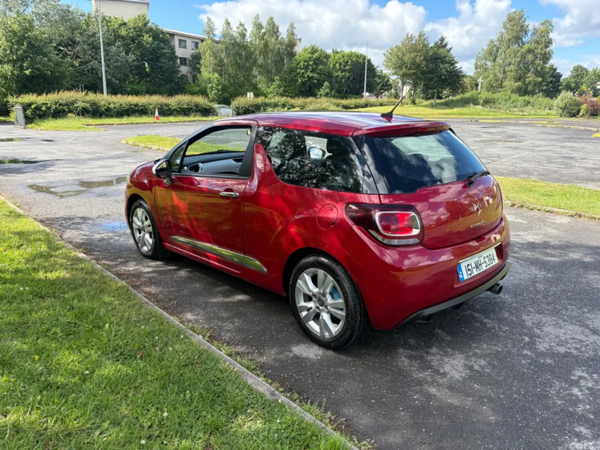 Citroen DS 3 Hatchback, Petrol, 2015, Red