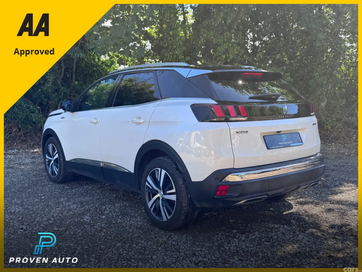 Peugeot 3008 MPV, Diesel, 2017, White
