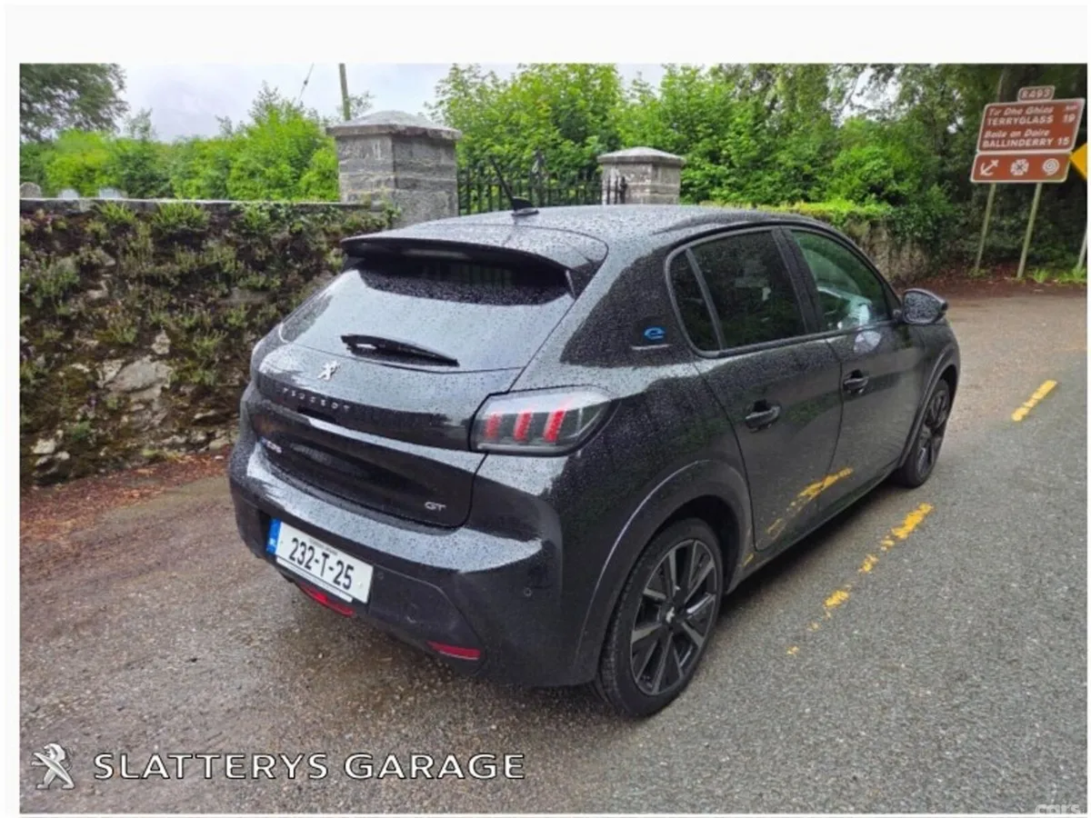 Peugeot 208 Hatchback, Electric, 2023, Black