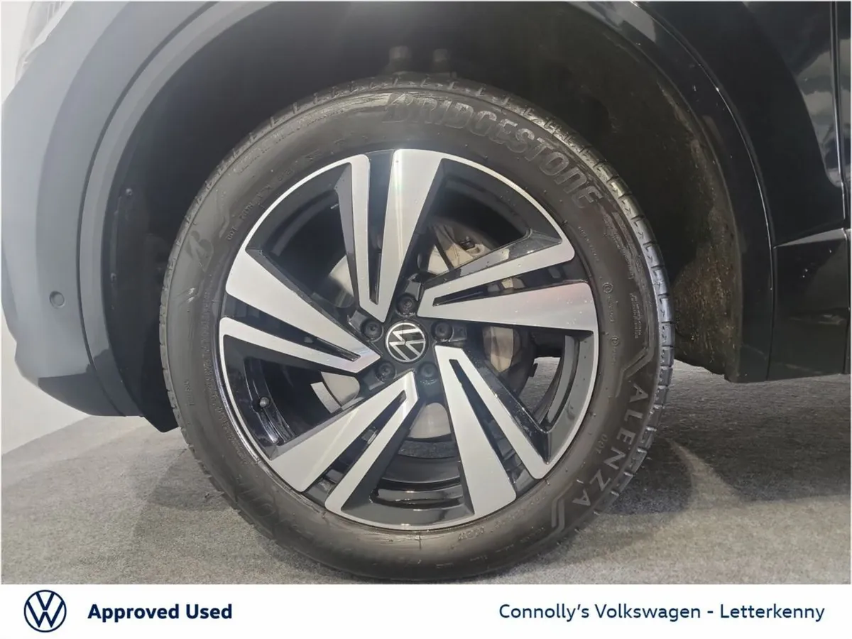 Volkswagen Touareg SUV, Diesel, 2022, Black
