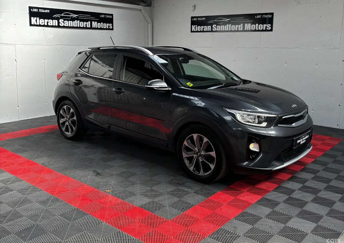 Kia Stonic Estate/Jeep, Diesel, 2018, Grey