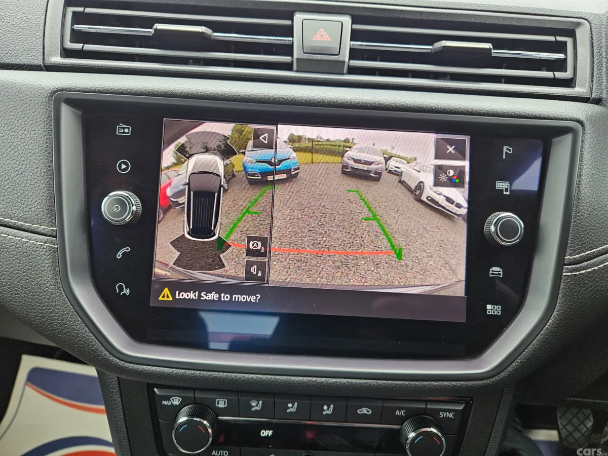 SEAT Arona SUV, Diesel, 2019, Grey