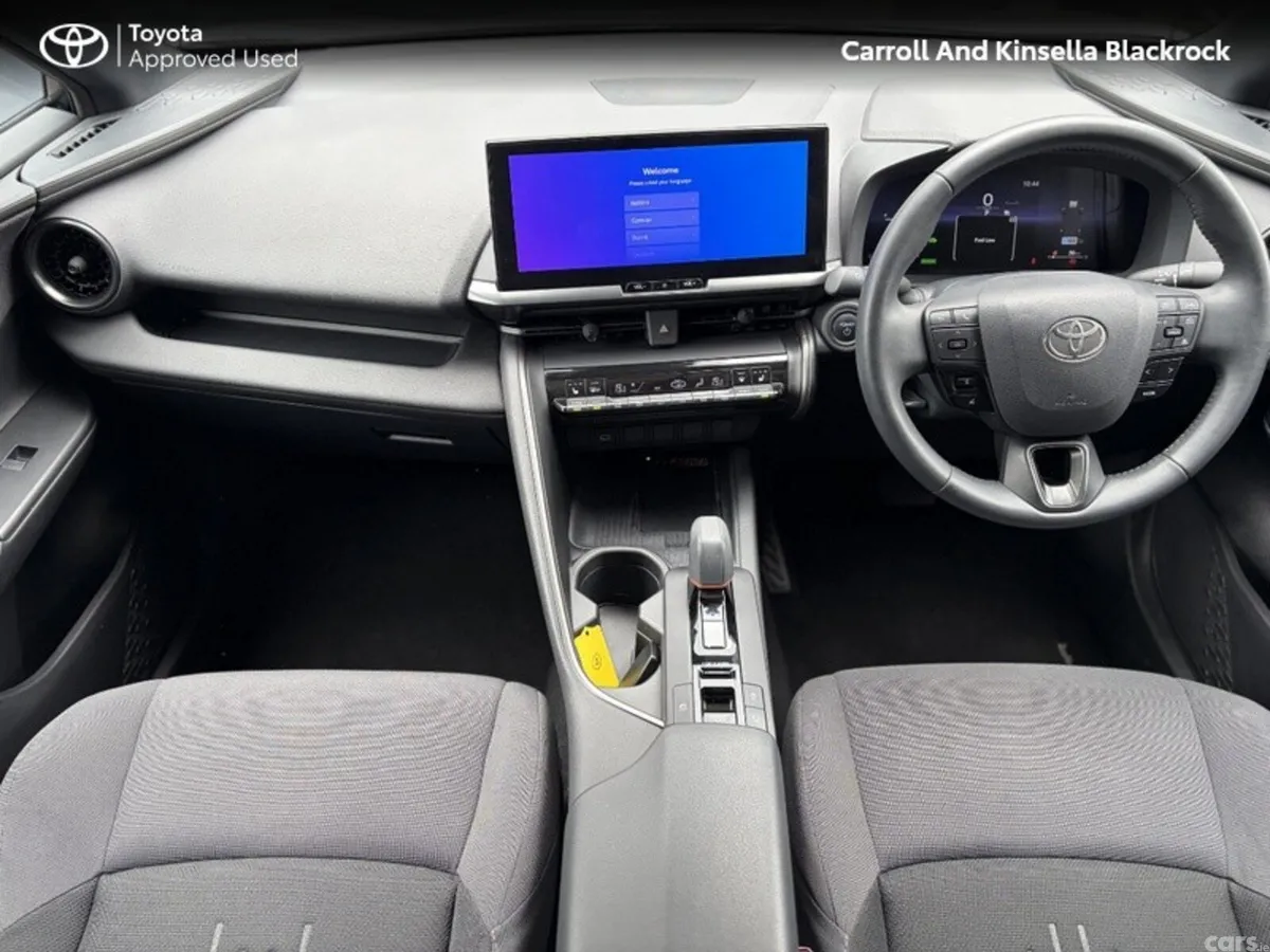 Toyota C-HR SUV, Petrol Hybrid, 2025, Silver