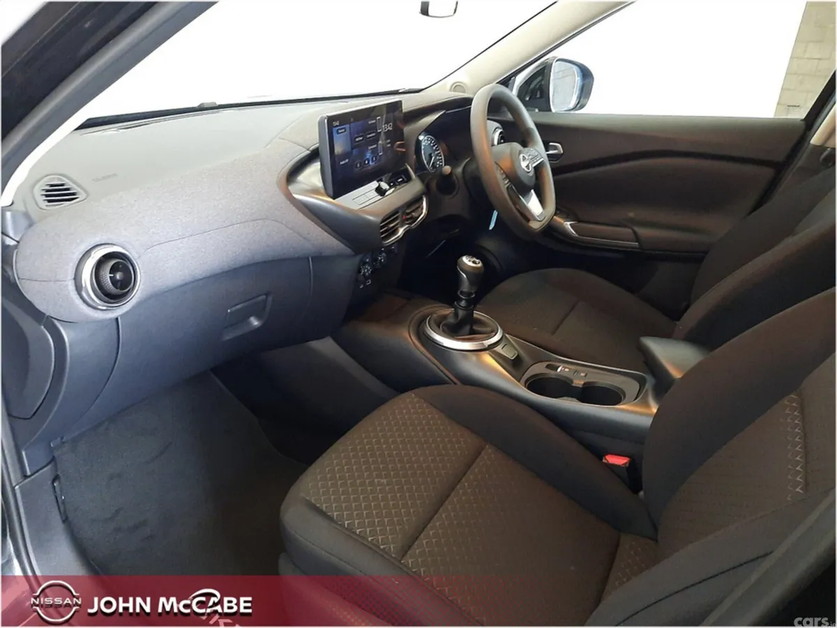 Nissan Juke MPV, Petrol, 2025, Black