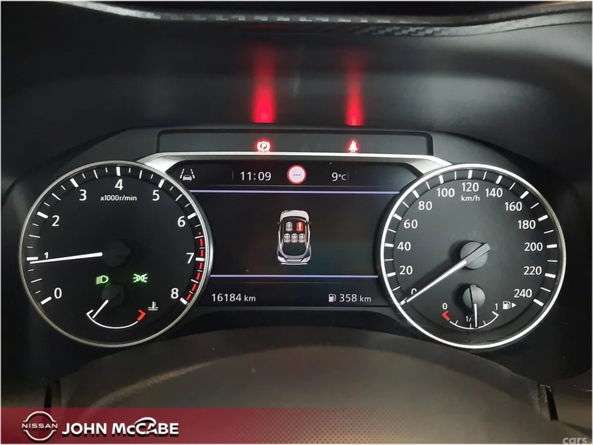 Nissan Juke MPV, Petrol, 2025, Black