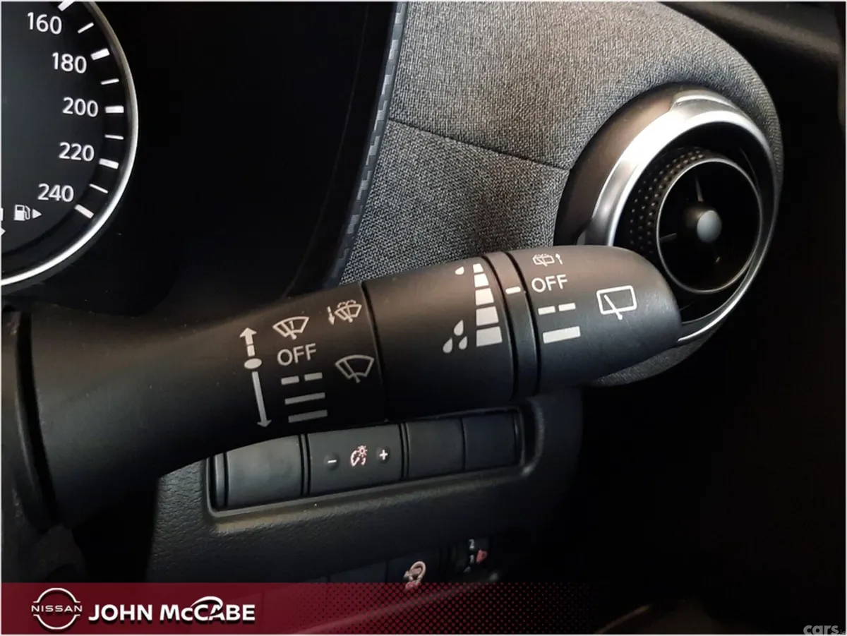 Nissan Juke MPV, Petrol, 2025, Black