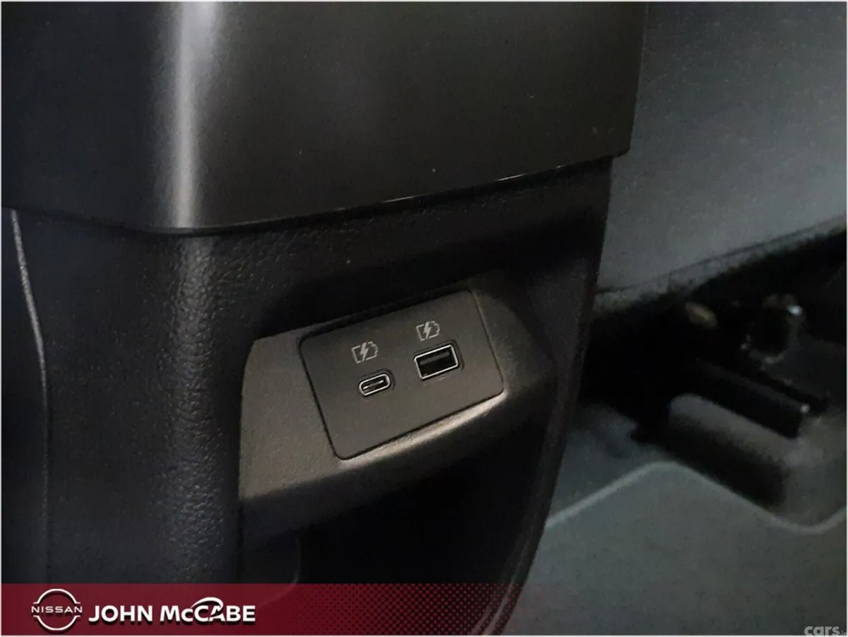 Nissan Juke MPV, Petrol, 2025, Black