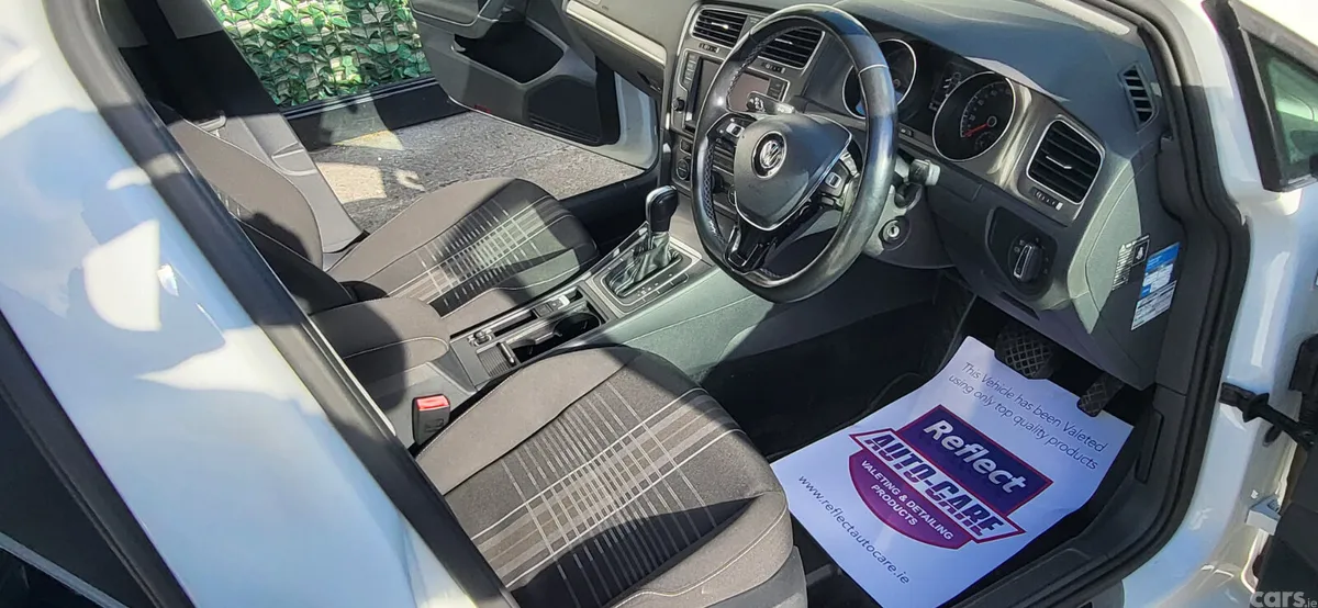 Volkswagen Golf Hatchback, Petrol, 2015, White
