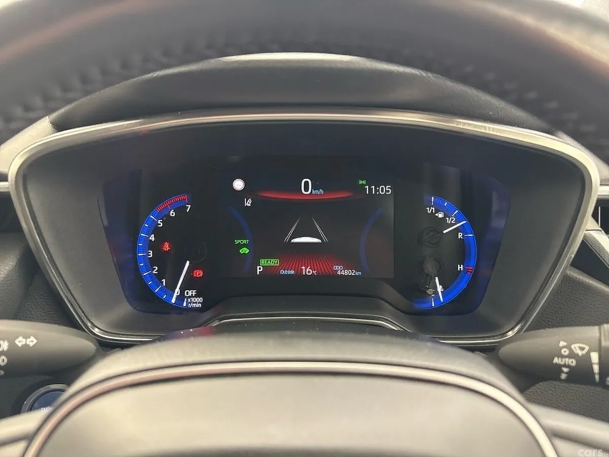 Toyota Corolla Hatchback, Petrol Hybrid, 2023, White