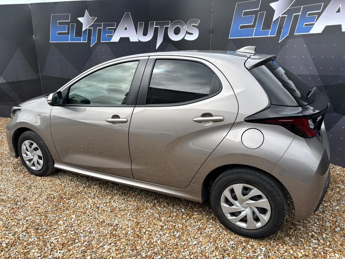 Toyota Yaris Hatchback, Petrol, 2022, Beige
