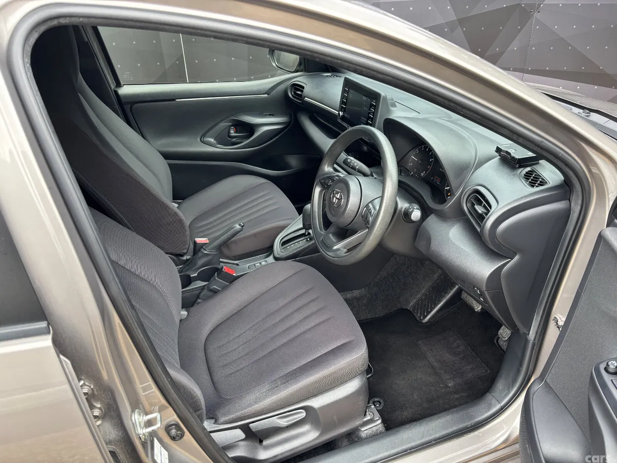 Toyota Yaris Hatchback, Petrol, 2022, Beige