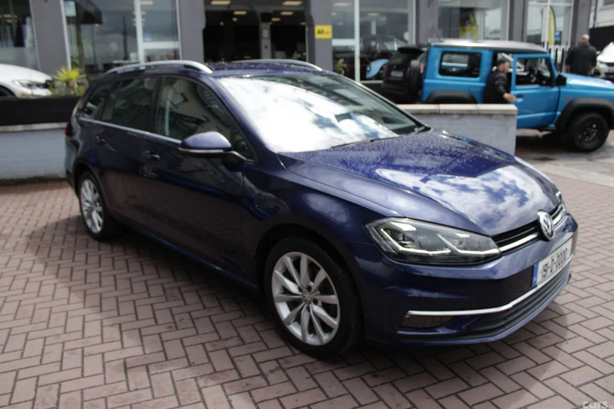 Volkswagen Golf Estate, Petrol, 2019, Blue