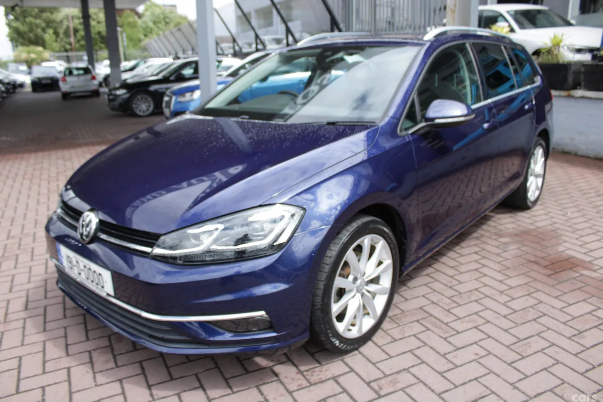 Volkswagen Golf Estate, Petrol, 2019, Blue