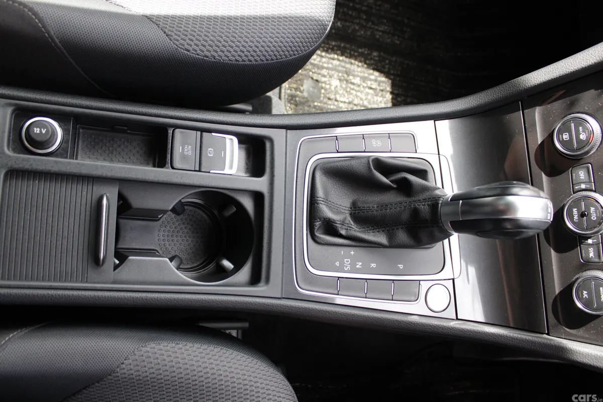Volkswagen Golf Estate, Petrol, 2019, Blue