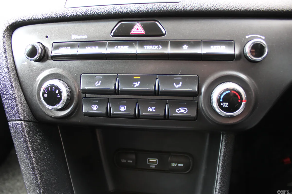 Kia Sportage SUV, Diesel Hybrid, 2022, Black