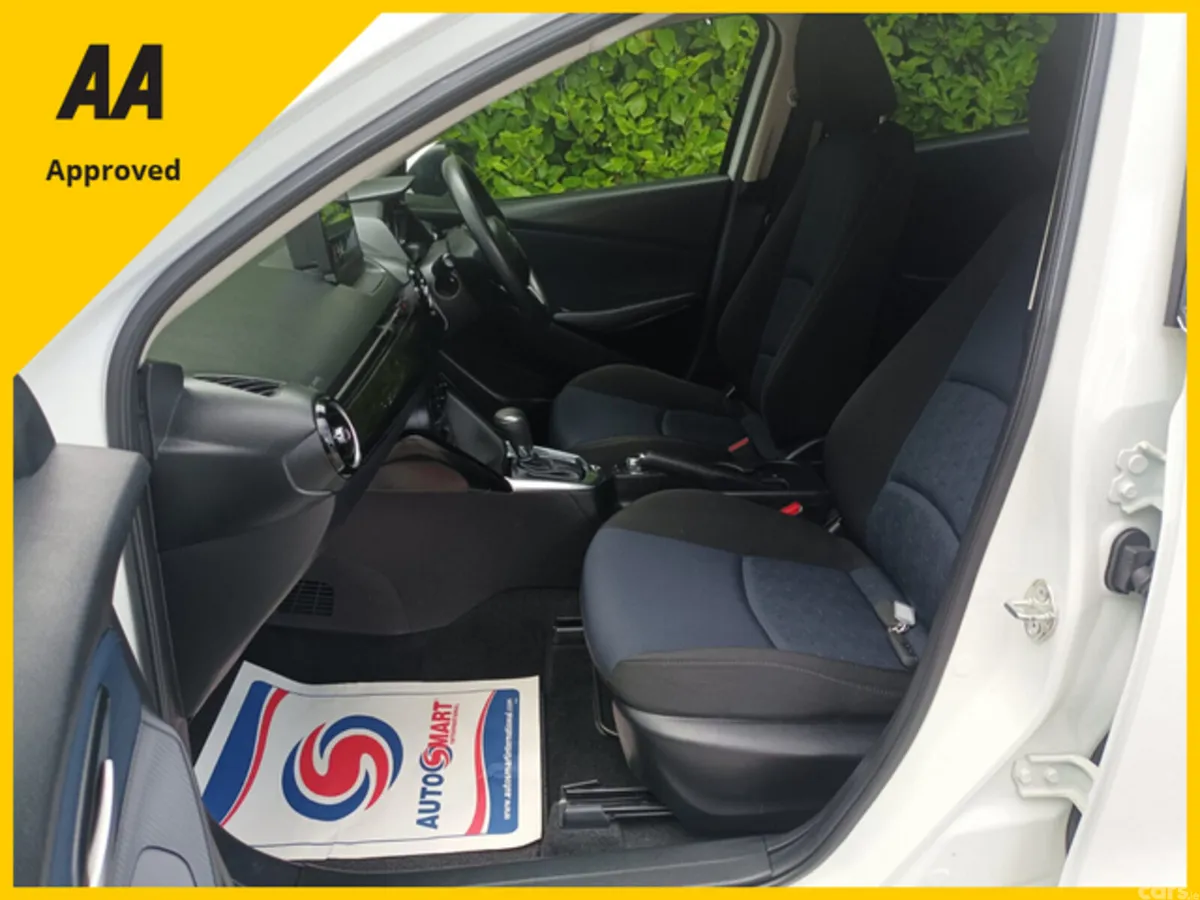 Mazda Mazda2 Hatchback, Petrol, 2016, White