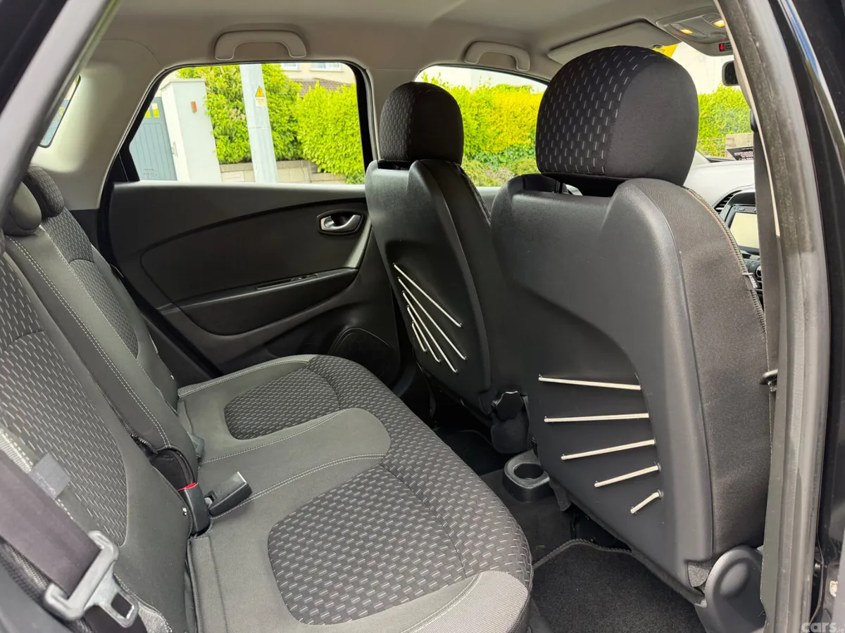Renault Captur Hatchback, Petrol, 2018, Black