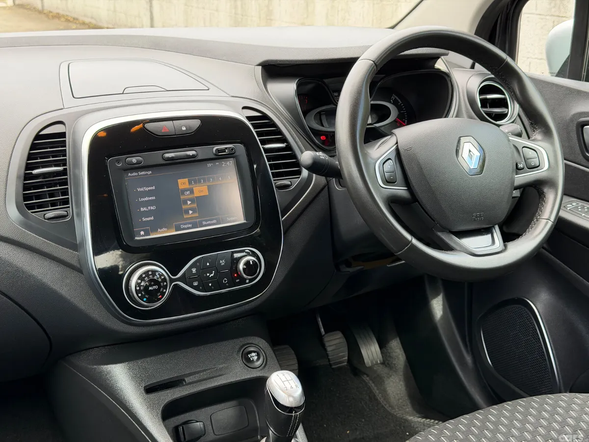 Renault Captur Hatchback, Petrol, 2018, Black