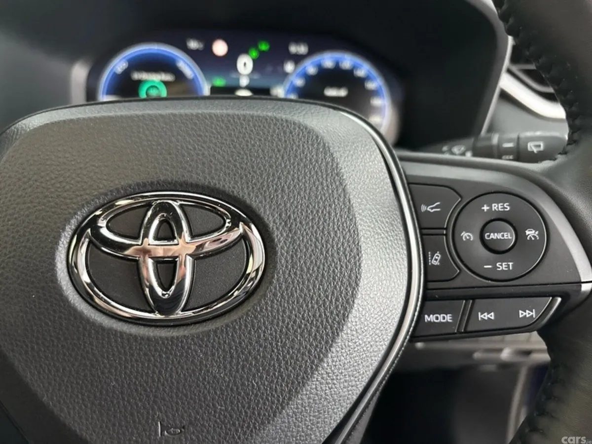 Toyota RAV4 SUV, Petrol Hybrid, 2024, Blue