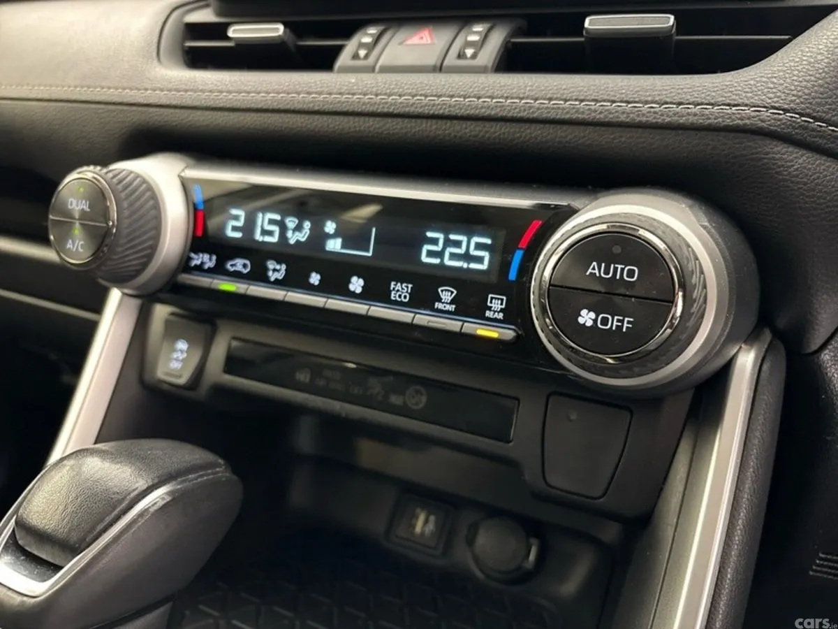 Toyota RAV4 SUV, Petrol Hybrid, 2024, Black
